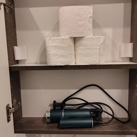 شقة Vasiliki's سيرس